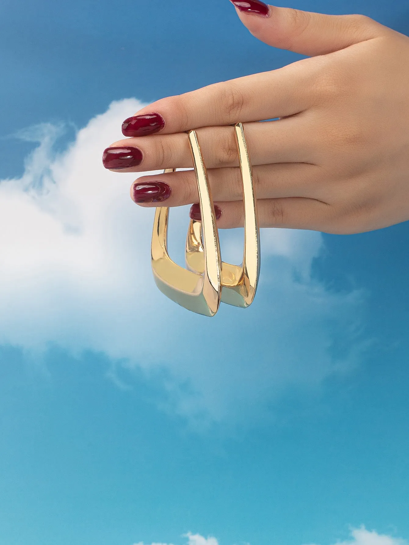 1 Pair Retro Metal Glossy U-shaped Simple Earrings - Gold