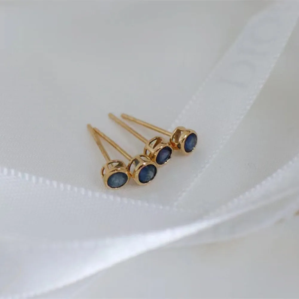 18K Solid Gold Natural Round Sapphire Ear Stud Earrings Simple Charm Jewelry