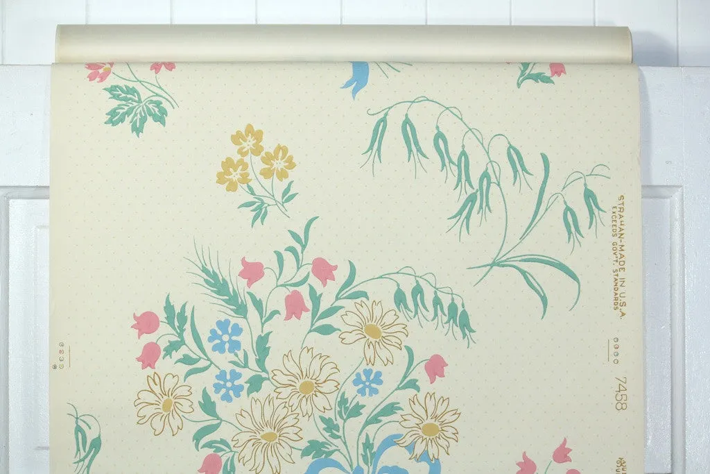 1940s Floral Vintage Wallpaper