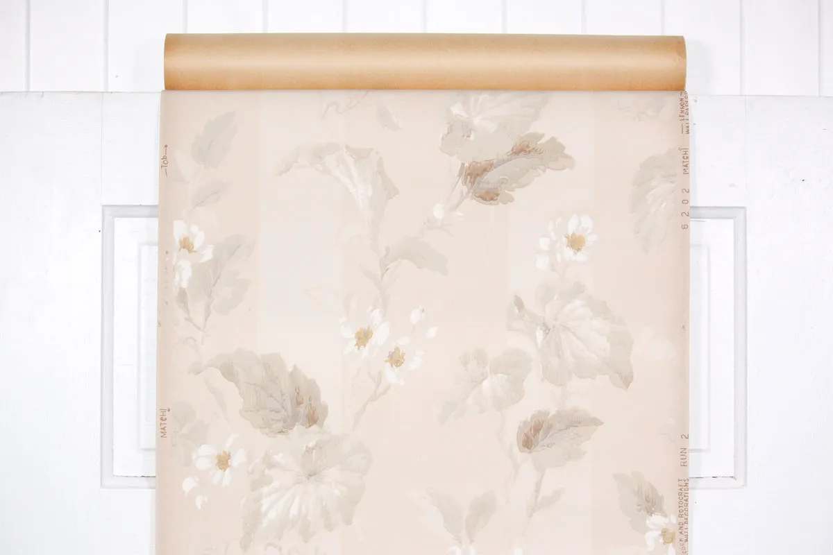 1940s Floral Vintage Wallpaper