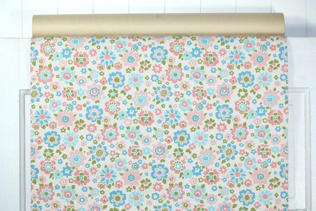 1960s Floral Vintage Wallpaper