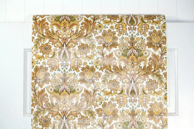 1970s Floral Damask Vintage Wallpaper