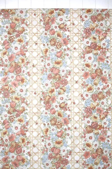 1970s Floral Vinyl Vintage Wallpaper
