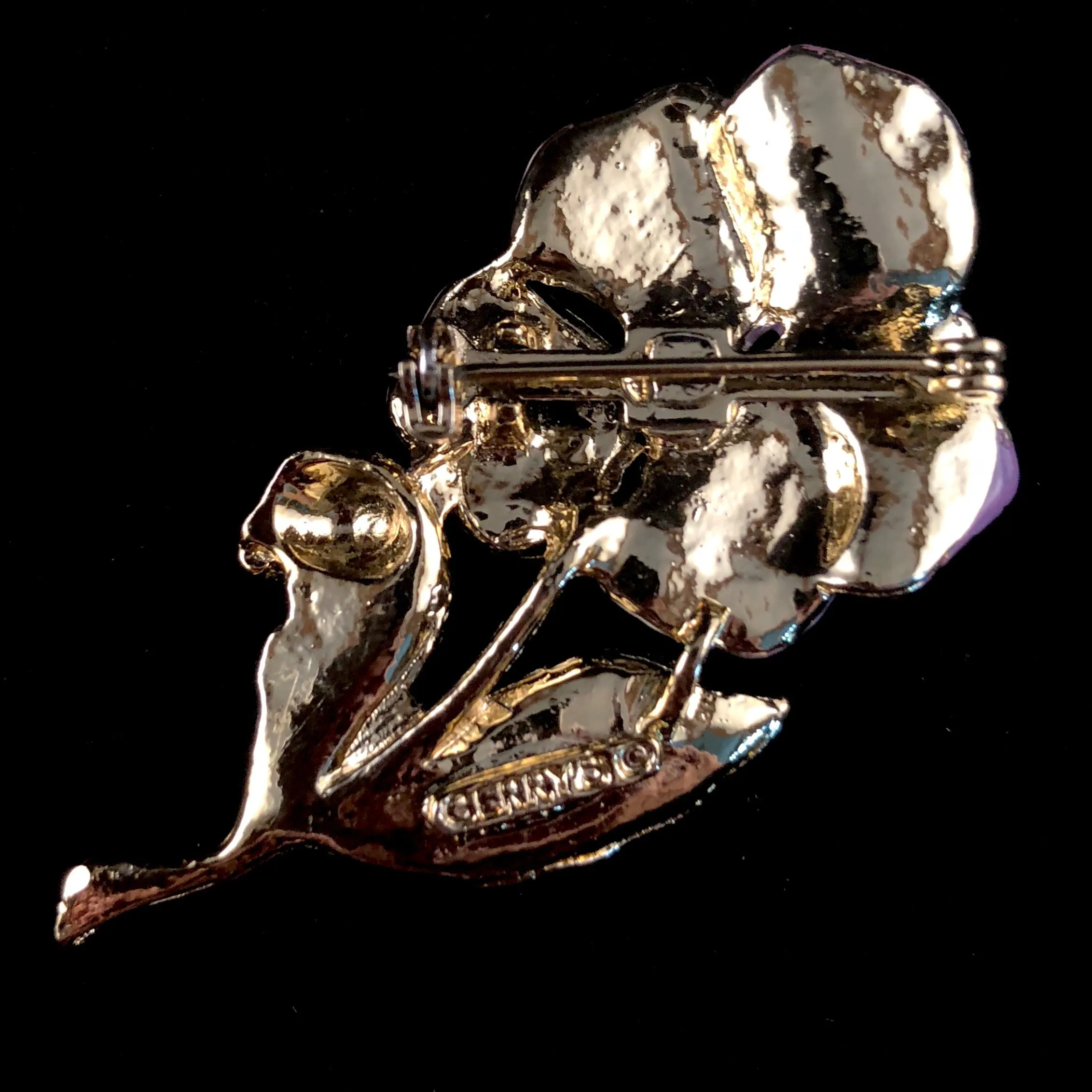 1970s Gerry’s Pansy Brooch