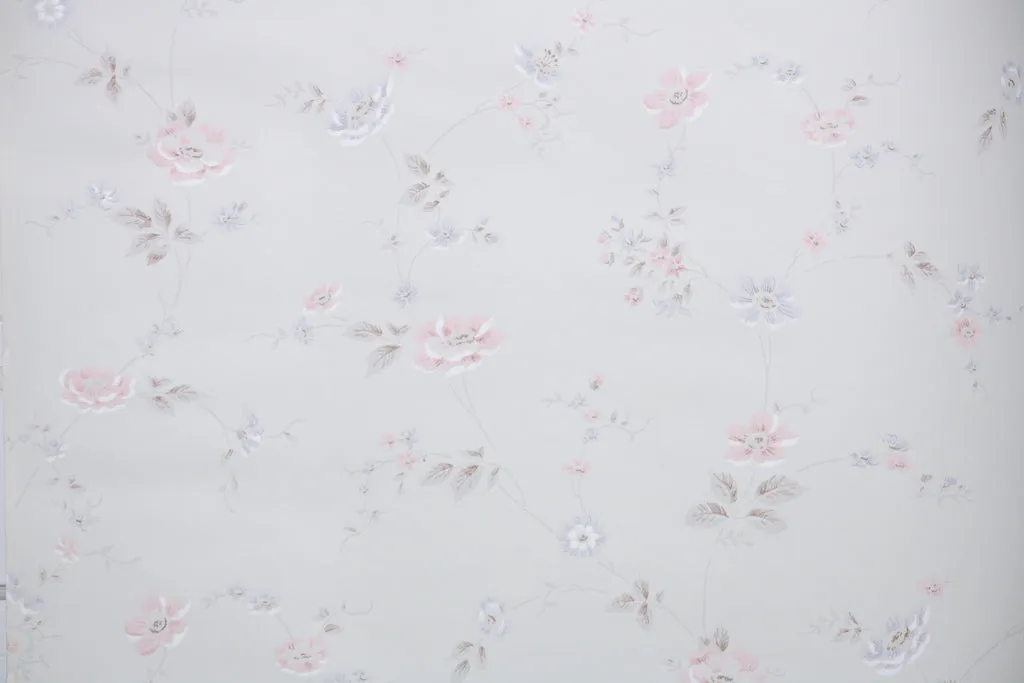 1980s Floral Vintage Wallpaper