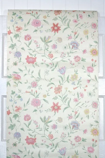 1980s Floral Vintage Wallpaper