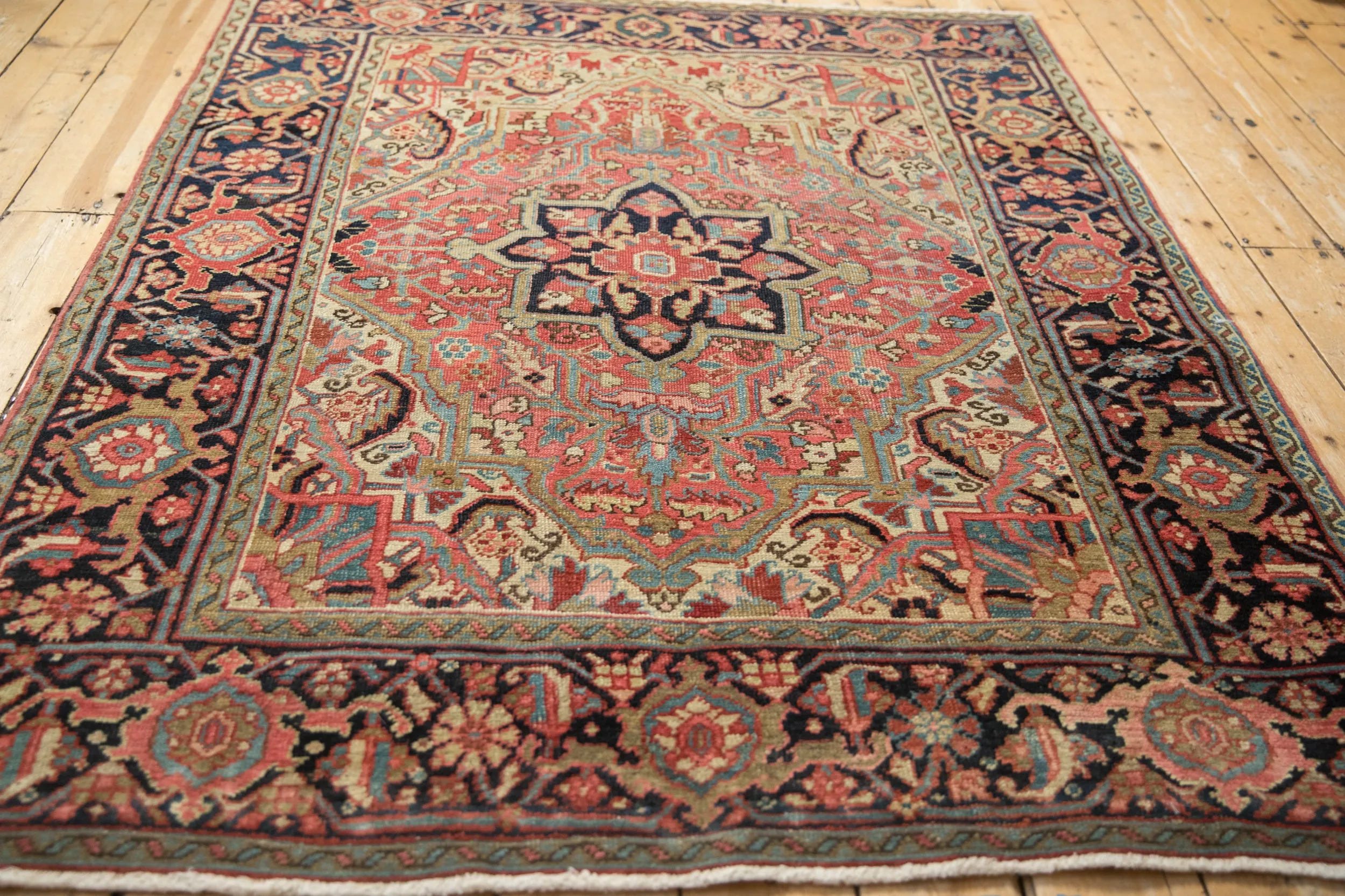 4.5x6 Vintage Heriz Rug