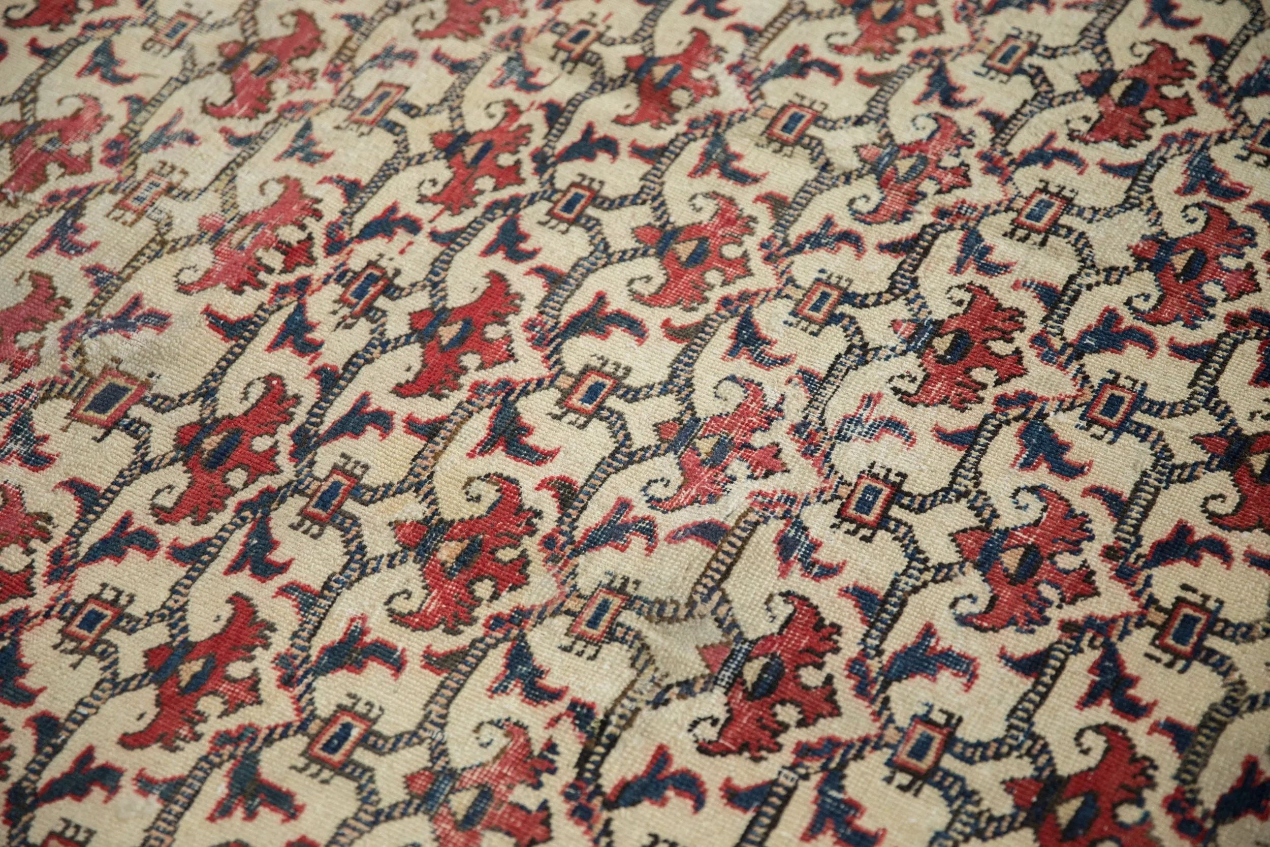 7.5x10.5 Vintage Baktiari Carpet