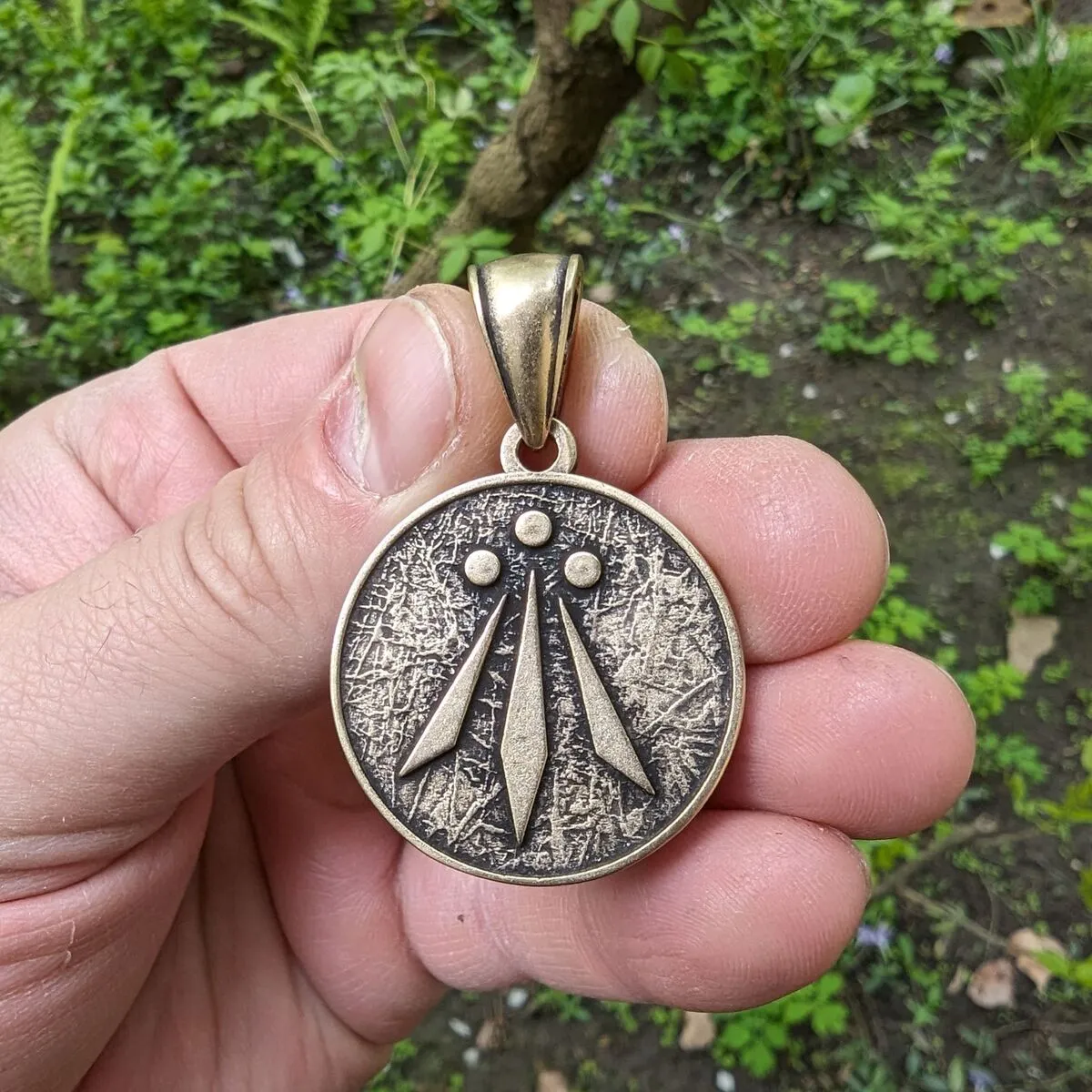 Awen symbol bronze pendant