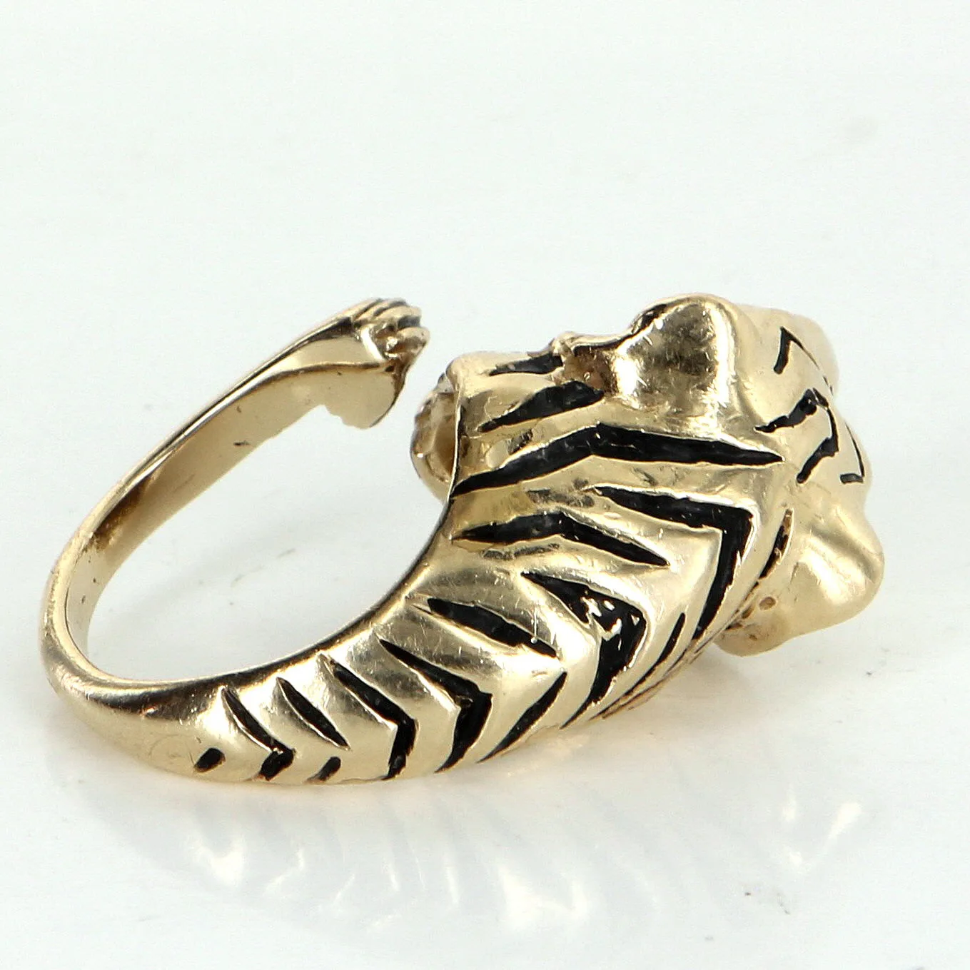Bengal Tiger Ring Vintage 14k Yellow Gold Black Enamel Estate Animal Jewelry