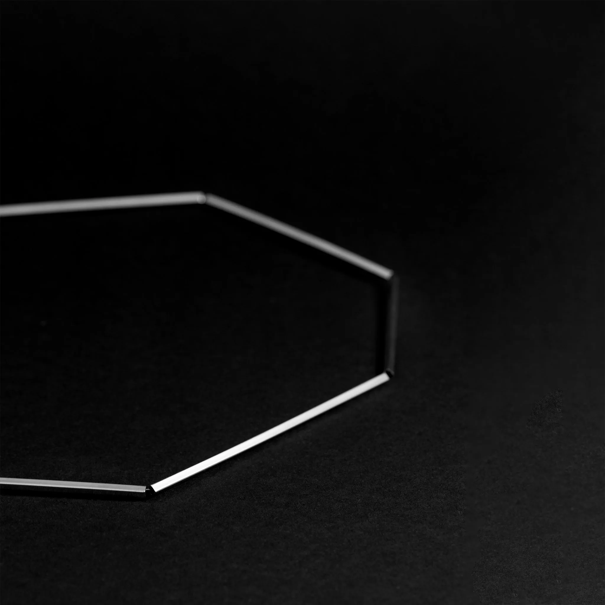 BLACK STAR Necklace – Geometric Futuristic Silver Necklace