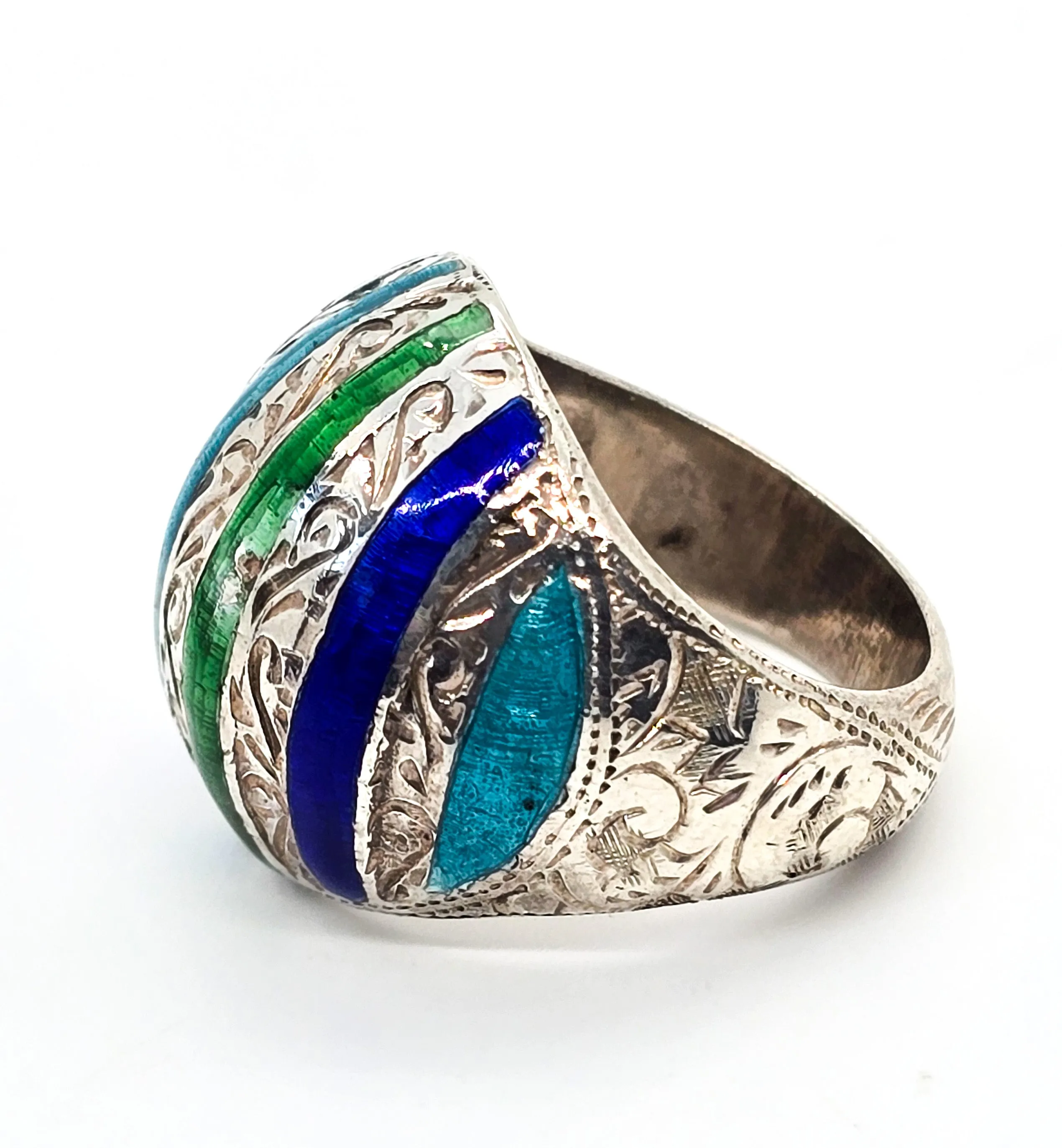 Blue and Green Guilloche enamel Domed hollow sterling silver vintage ring size 6