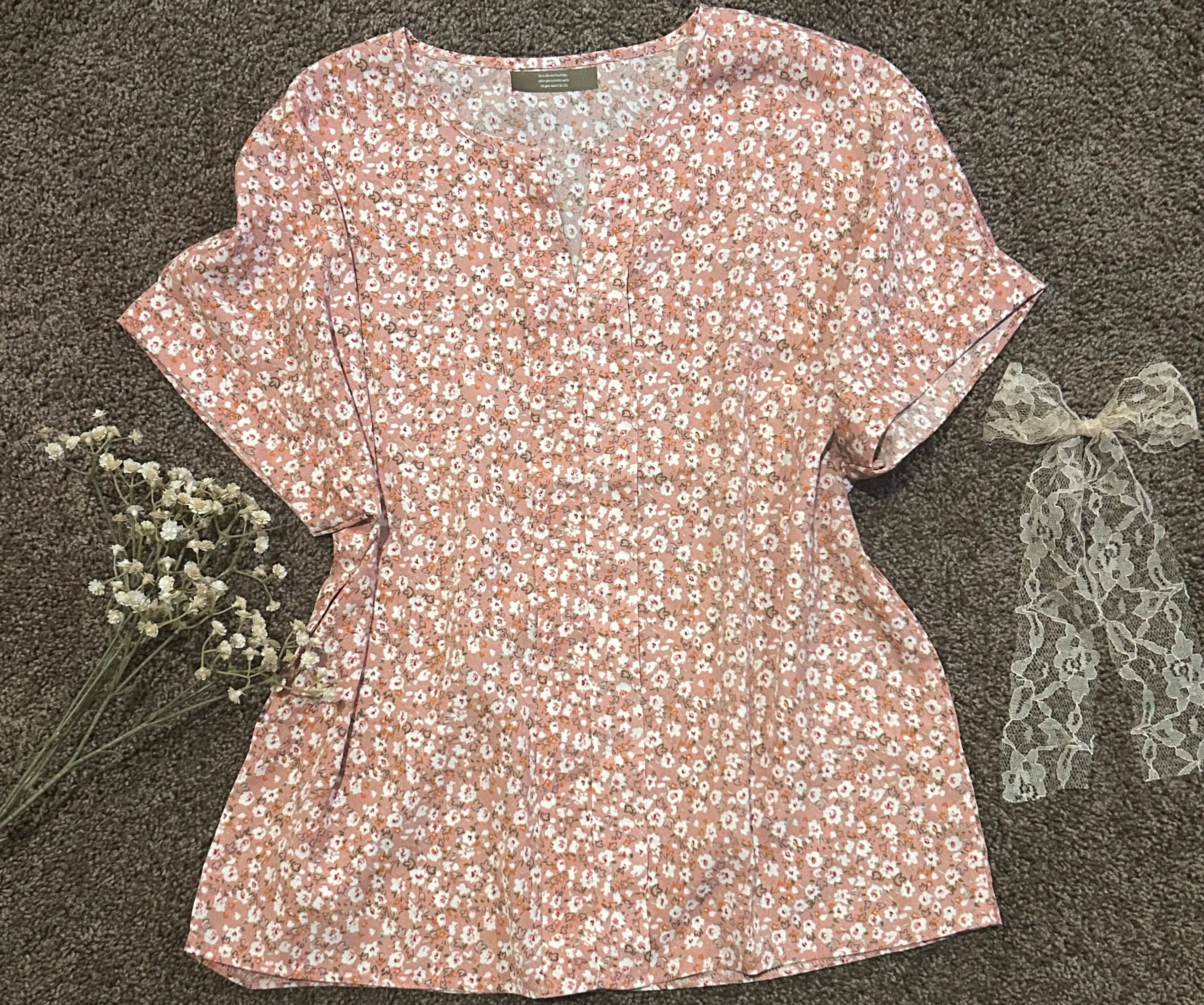 Bougie Boutique Blush Bouquet Shirt