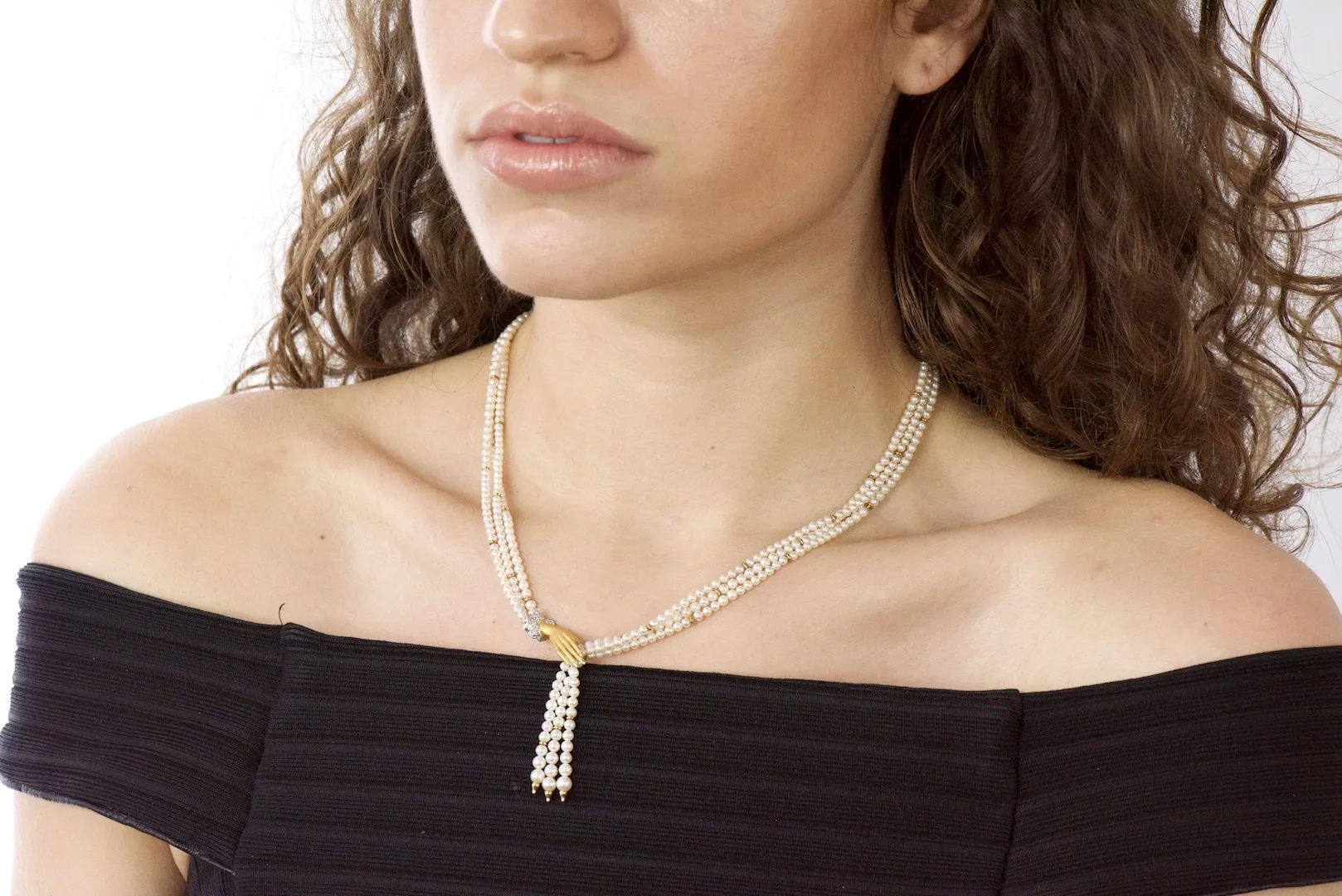 Carrera y Carrera 0.30 CTW Diamond Pearl 18 Karat Gold Las Manos Multi-Strand Necklace