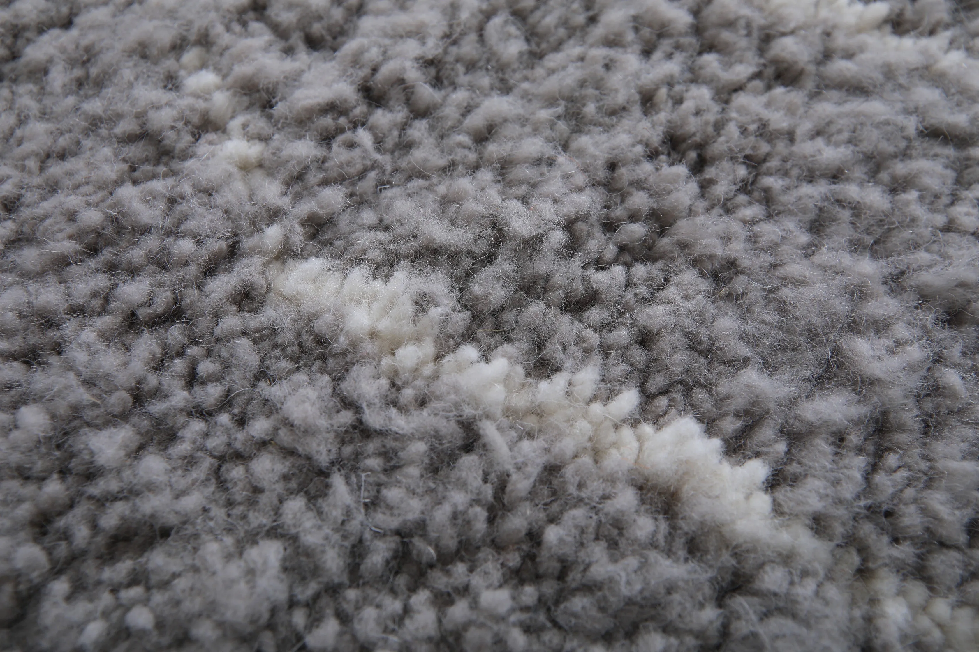 Custom Berber rug Gray - Authentic handmade Beniourain rug