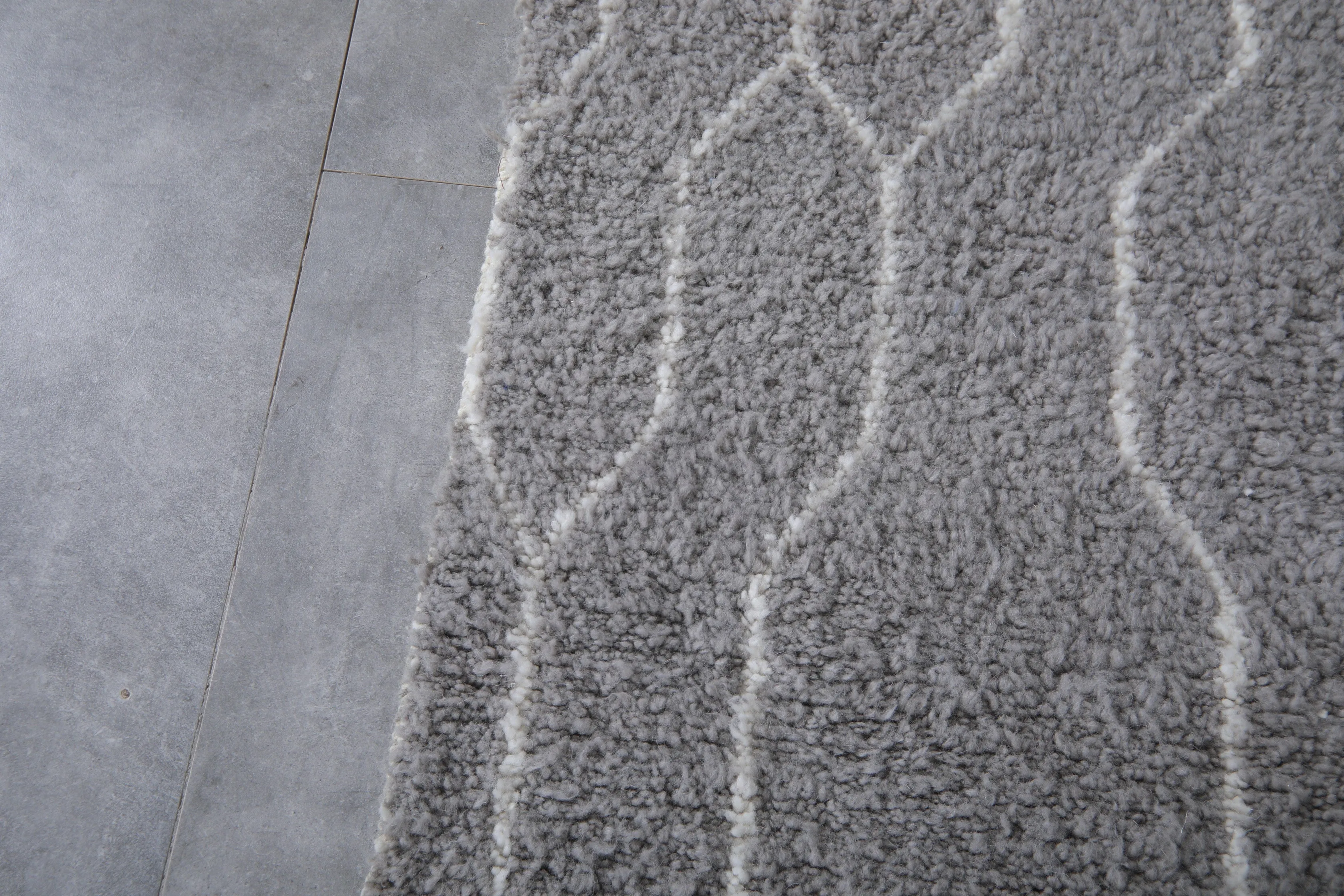 Custom Berber rug Gray - Authentic handmade Beniourain rug