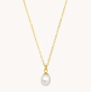 Dainty Teardrop Pearl Necklace