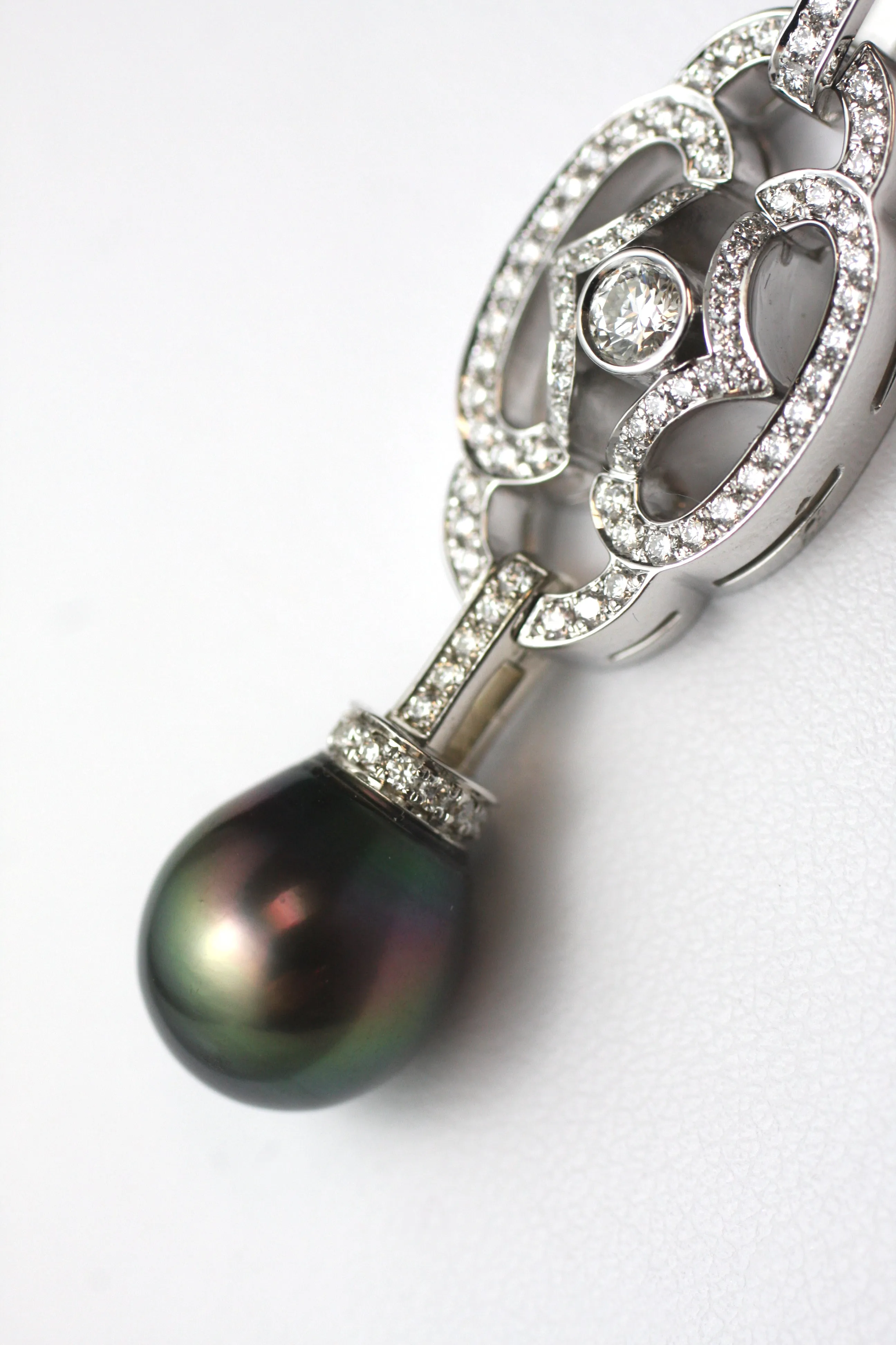 Diamond & Tahitian Pearl Necklace