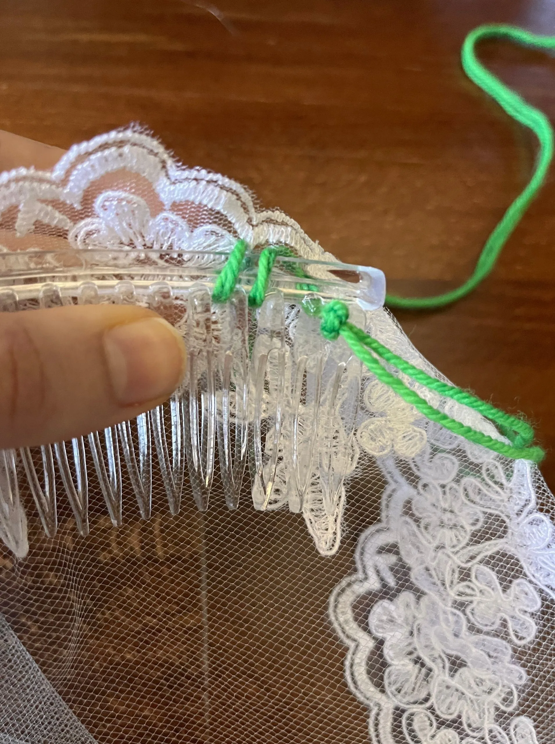 DIY Lace Mantilla Wedding Veil, Fingertip Length Pattern PDF Tutorial