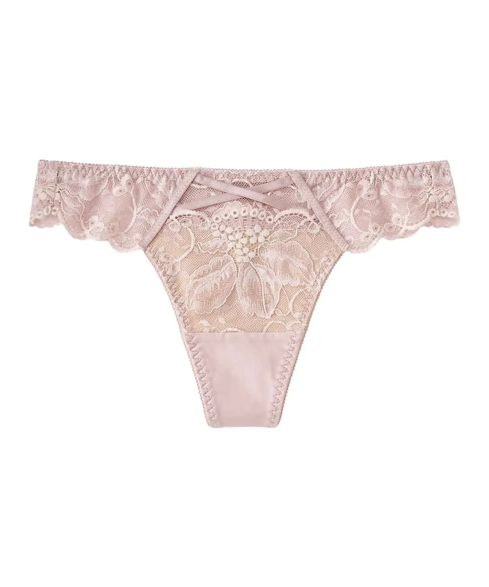 Elegant Flowery Lace Thong Panty