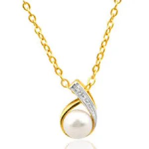 Elegant Lab Certified Freshwater Pearl Pendant in 14kt Gold