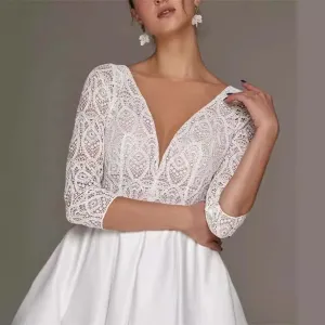 Elegant Lace V-Neck Wedding Dress