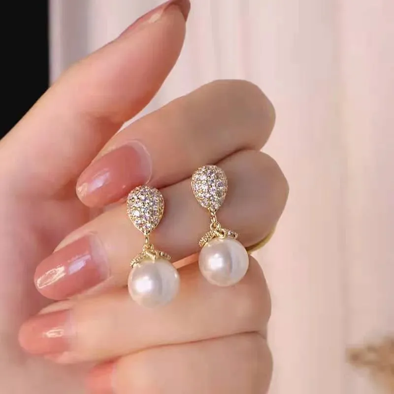 Elegant Pearl Pendant Earrings