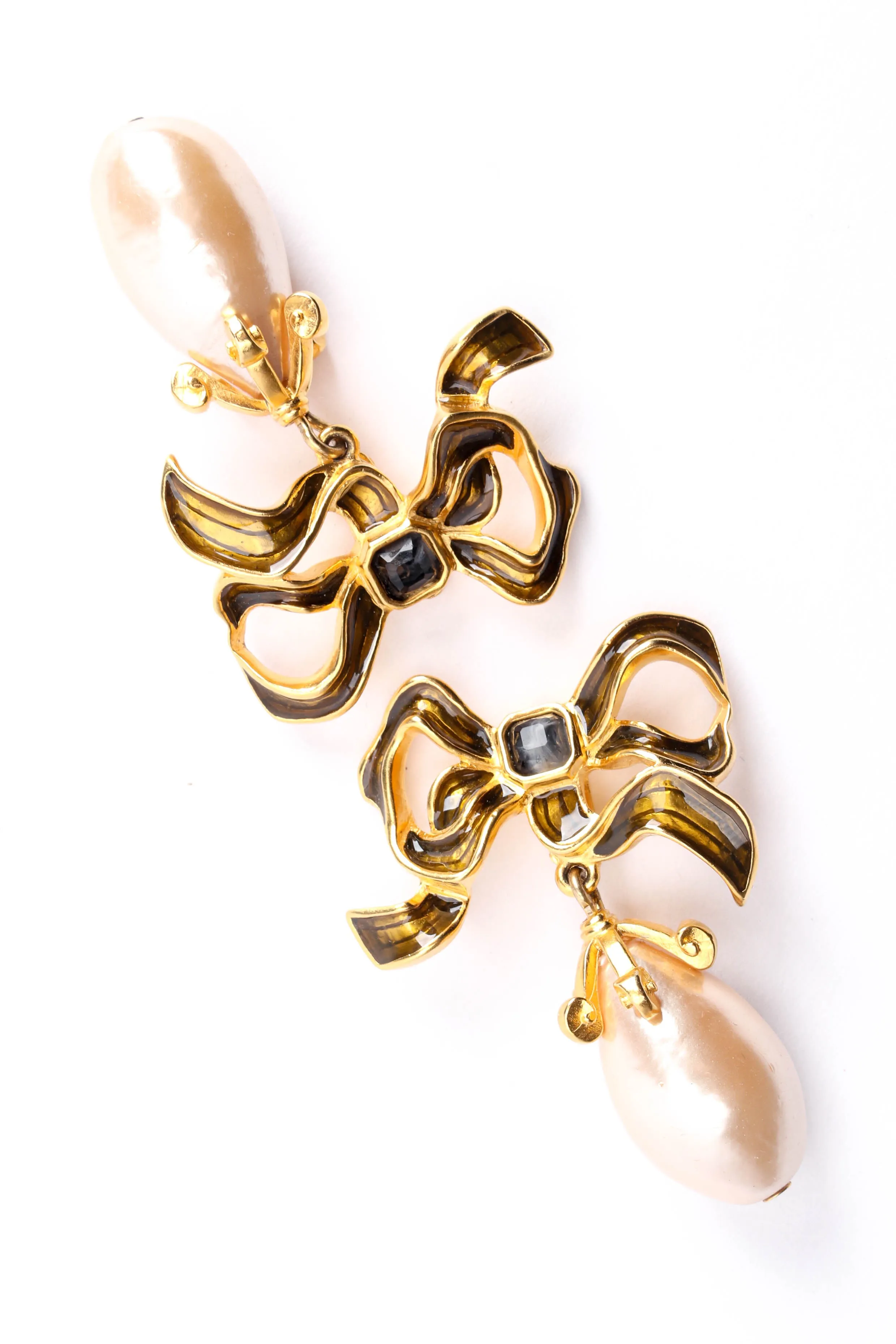 Flowy Ribbon Pearl Drop Earrings