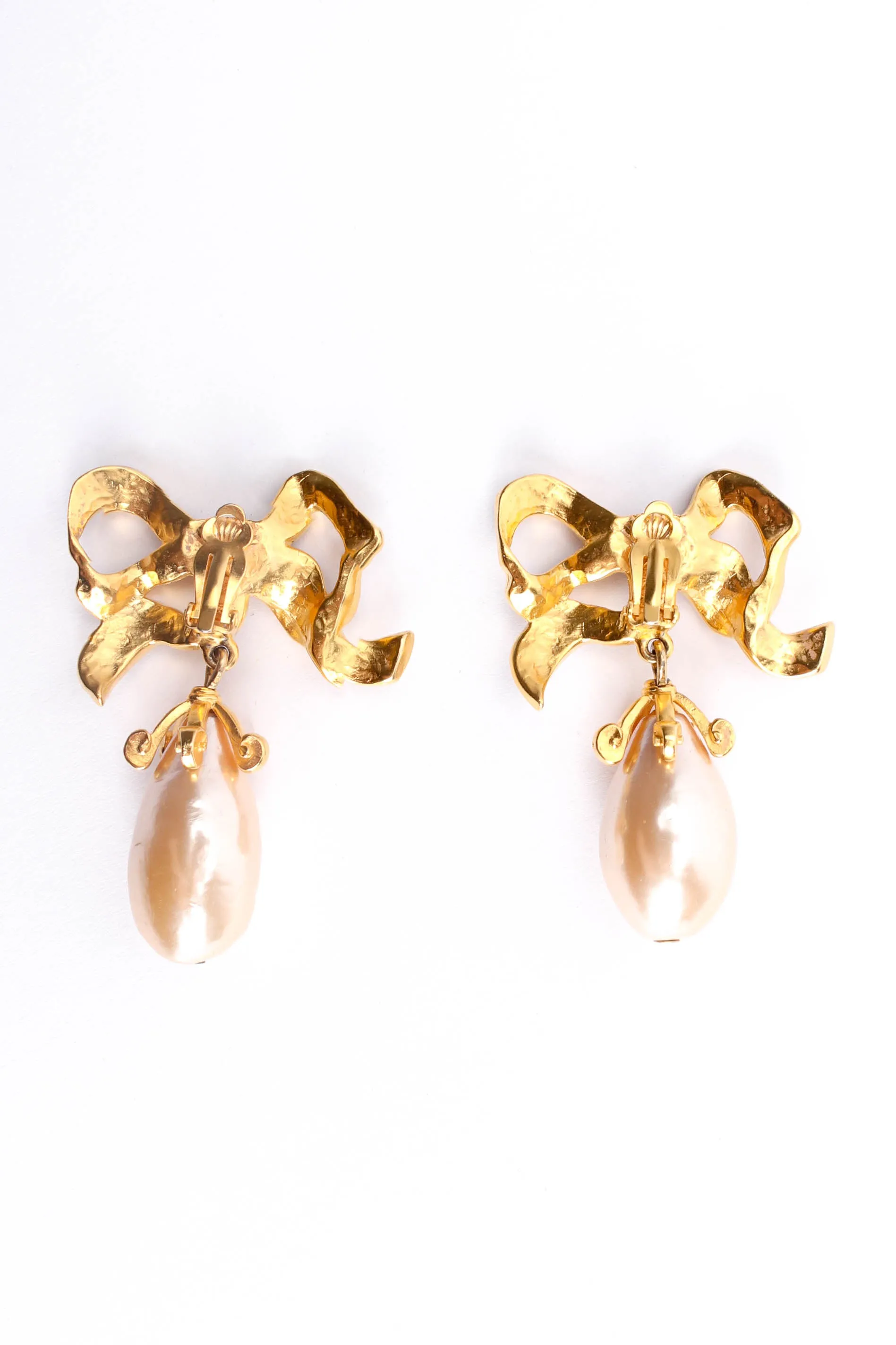 Flowy Ribbon Pearl Drop Earrings