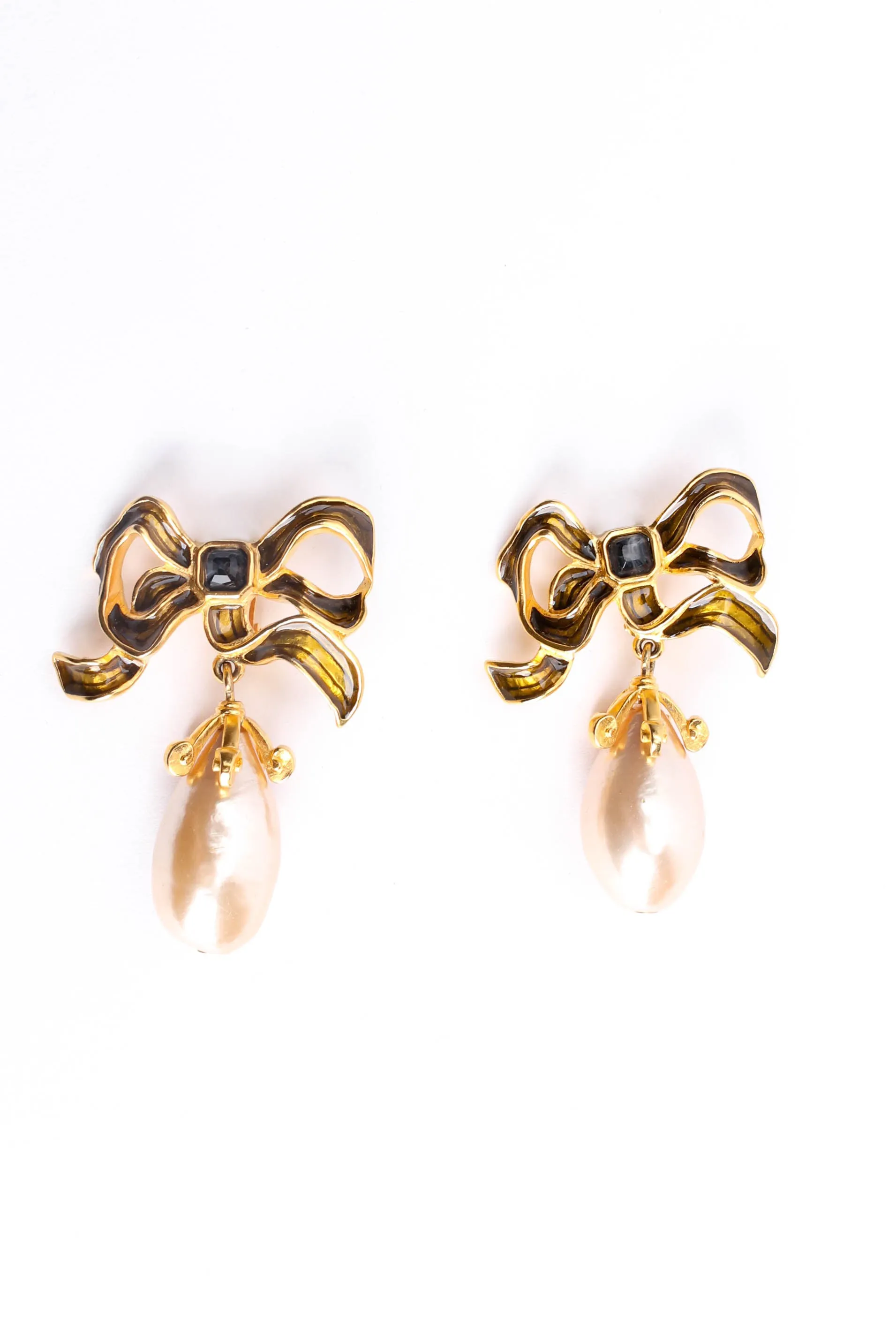 Flowy Ribbon Pearl Drop Earrings