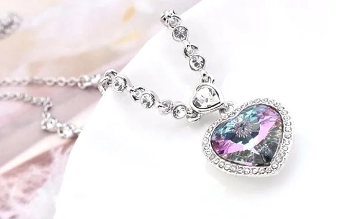 Glamorous Heart Shape Crystal Pendant Necklace – Maestro Hennessy ®