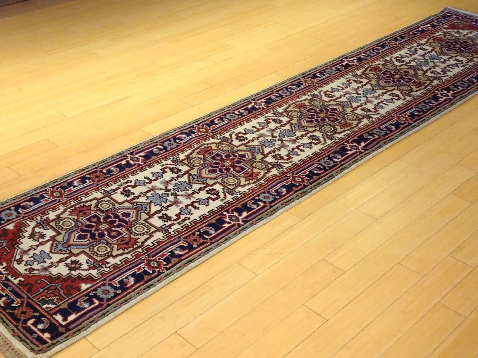 Hand-Knotted Indo Heriz Design Handmade 100% Wool Rug (Size 2.7 X 11.11) Cwral-4458