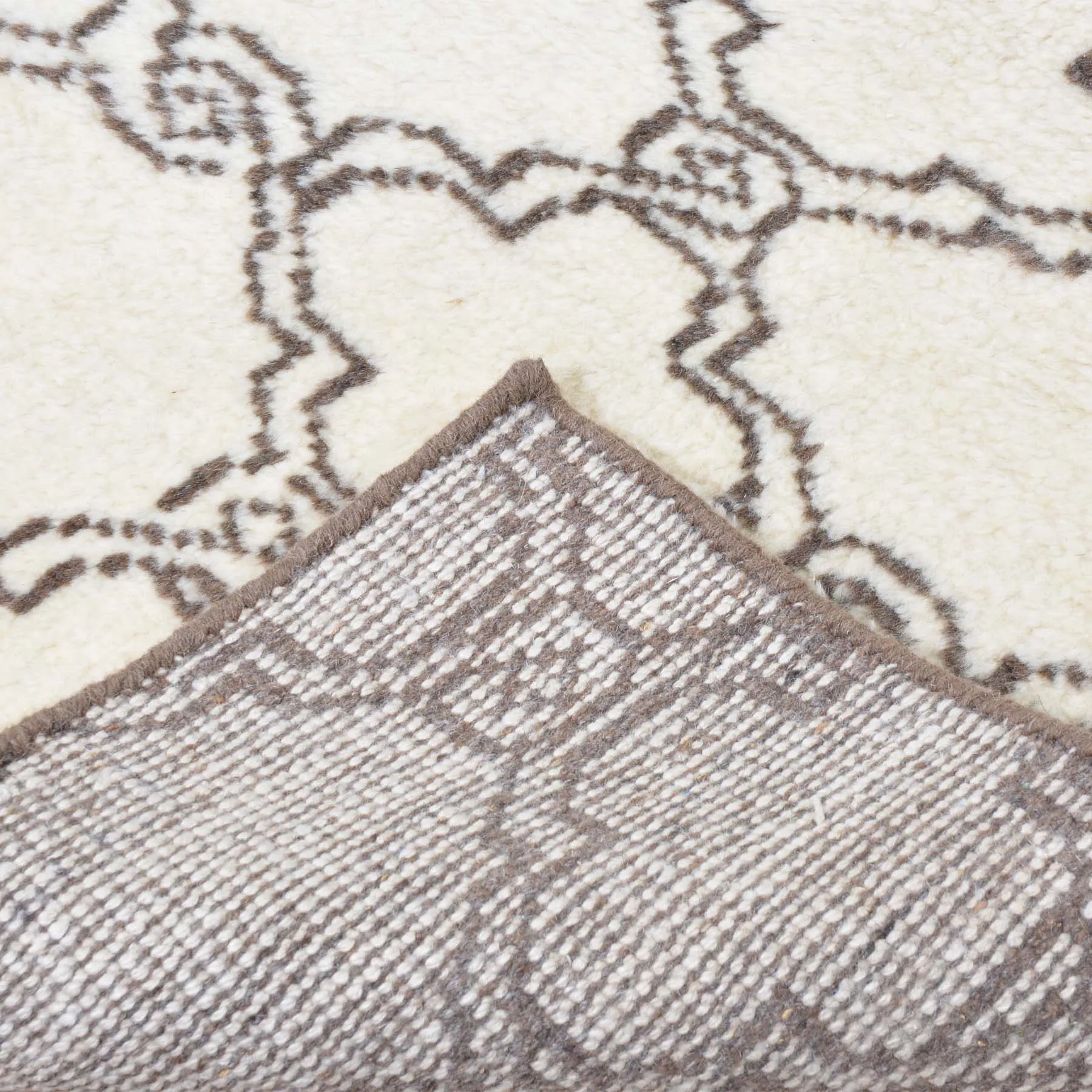 Hand-Knotted New Contemporary Design Wool Rug (Size 5.5 X 6.10) Brral-2319