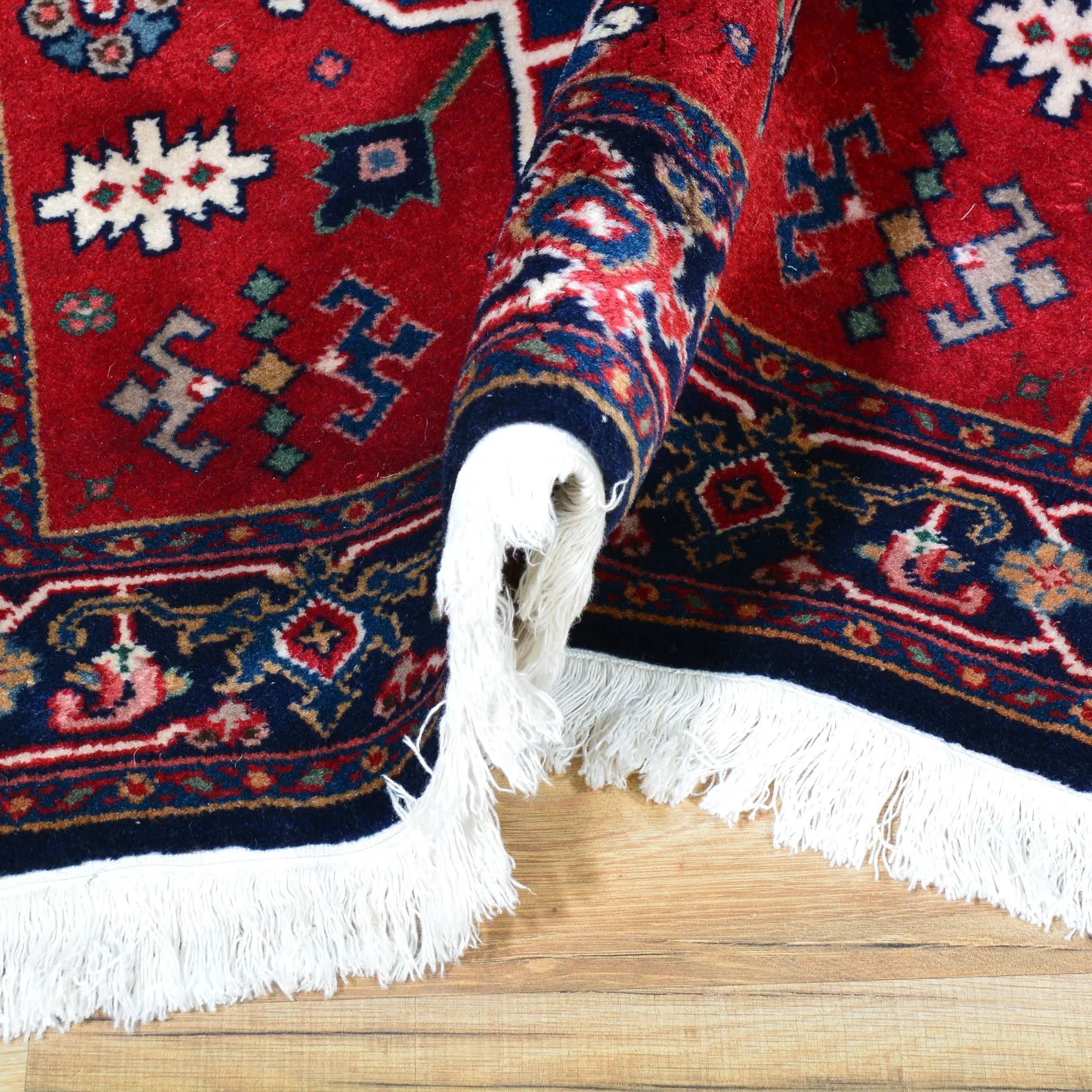 Hand-Knotted Oriental Geometric Design Handmade Wool Rug (Size 3.0 X 5.2) Brral-5694