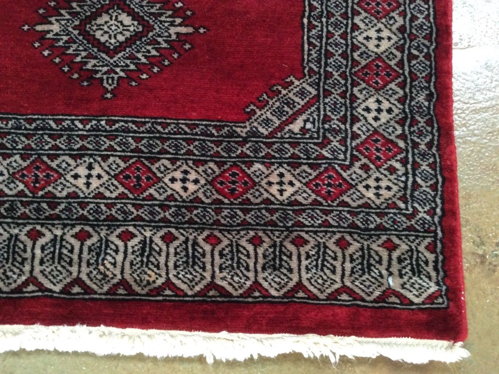 Hand-Knotted Red Tribal Design Handmade Bokhara 100% Wool (Size 2.7 X 9.9) Brrsf-204
