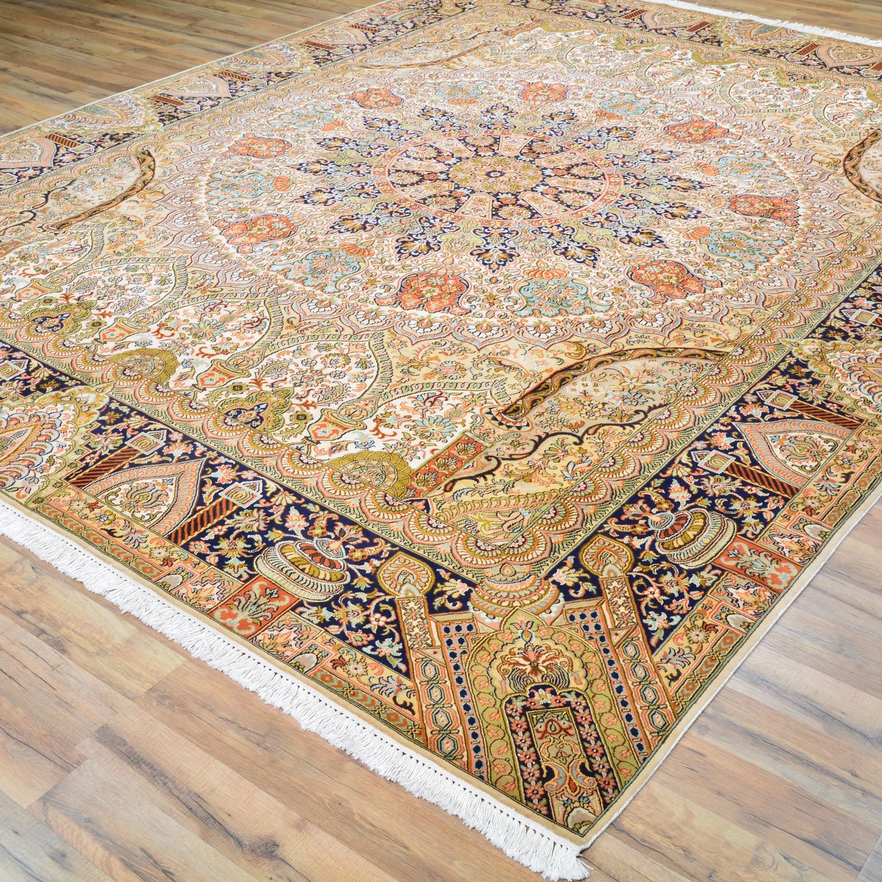 Hand-Knotted Traditional Design Kashmiri Silk Handmade Rug (Size 8.1 X 9.11) Cwral-9792