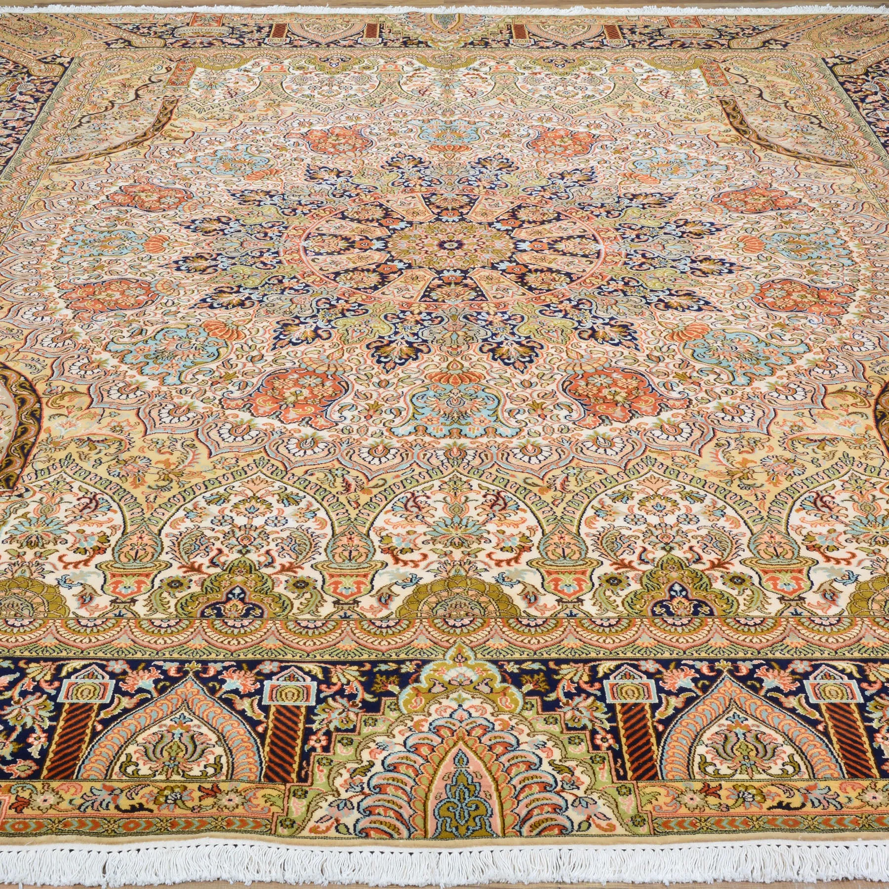 Hand-Knotted Traditional Design Kashmiri Silk Handmade Rug (Size 8.1 X 9.11) Cwral-9792