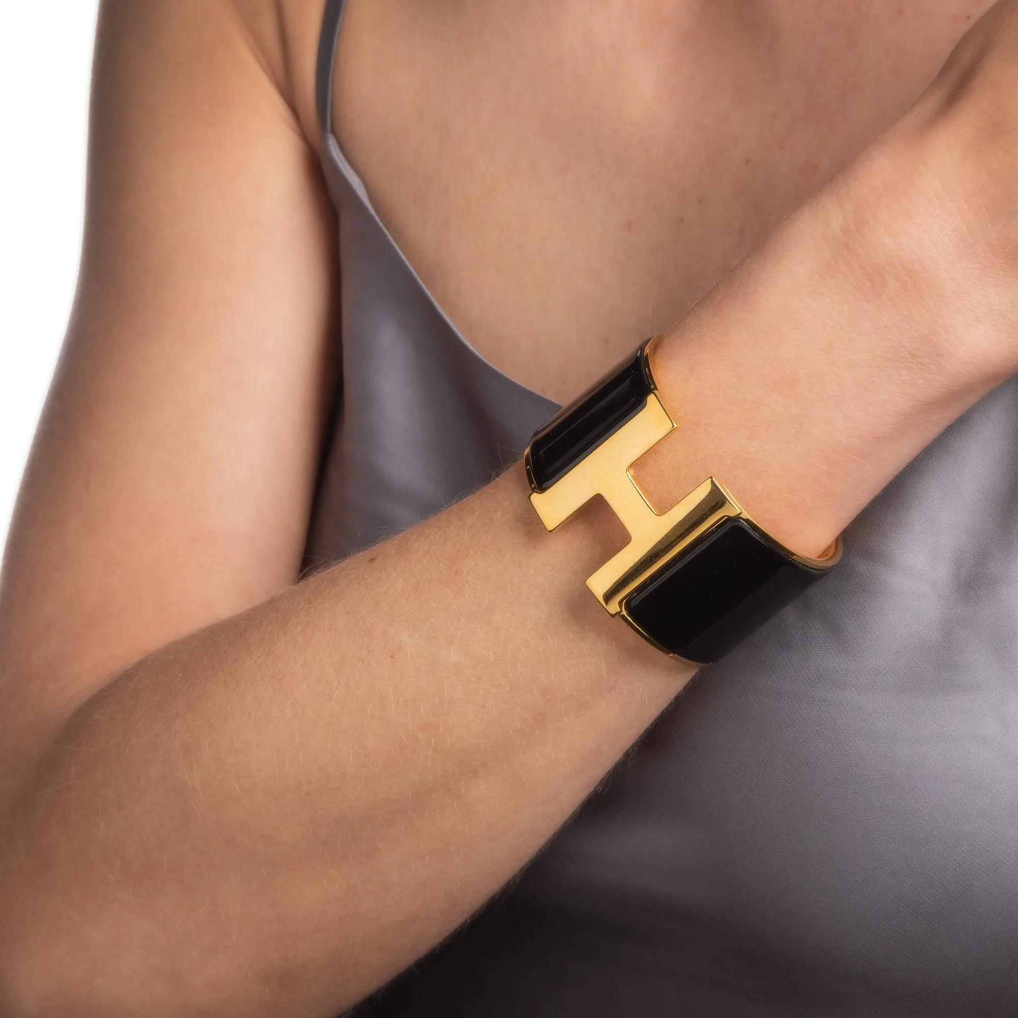 Hermes Clic Clac H Bracelet Black Enamel Extra Wide Yellow Gold Plate