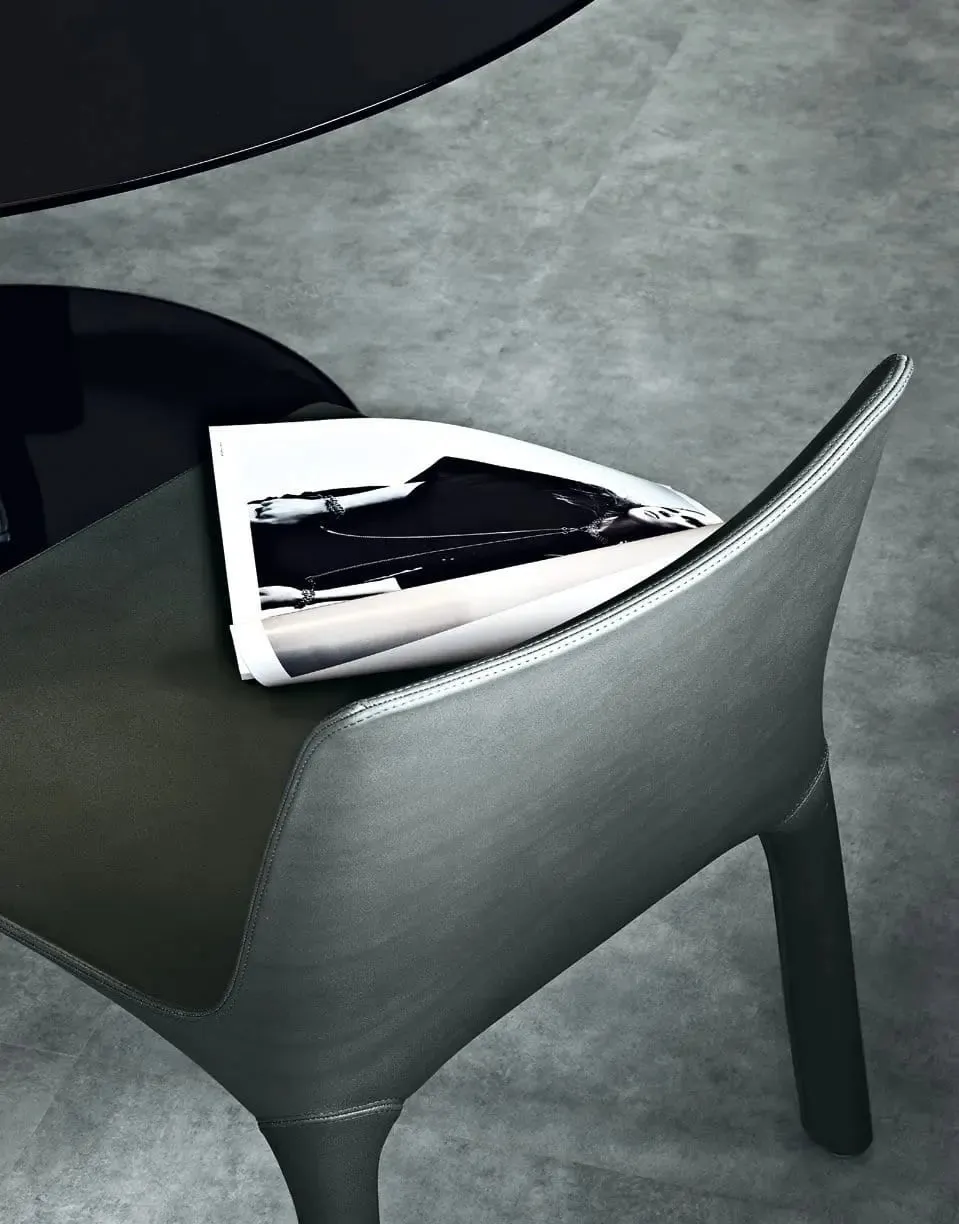 Manta  - Chair
