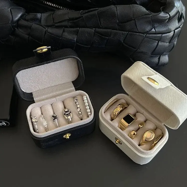 Mini Portable Jewelry Storage Bag Travel Simple Leather Ring Necklace Earrings Storage Box Organizer Display Small Gift Box
