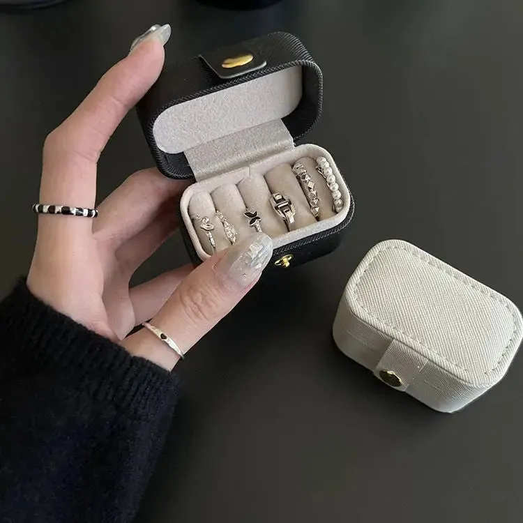 Mini Portable Jewelry Storage Bag Travel Simple Leather Ring Necklace Earrings Storage Box Organizer Display Small Gift Box