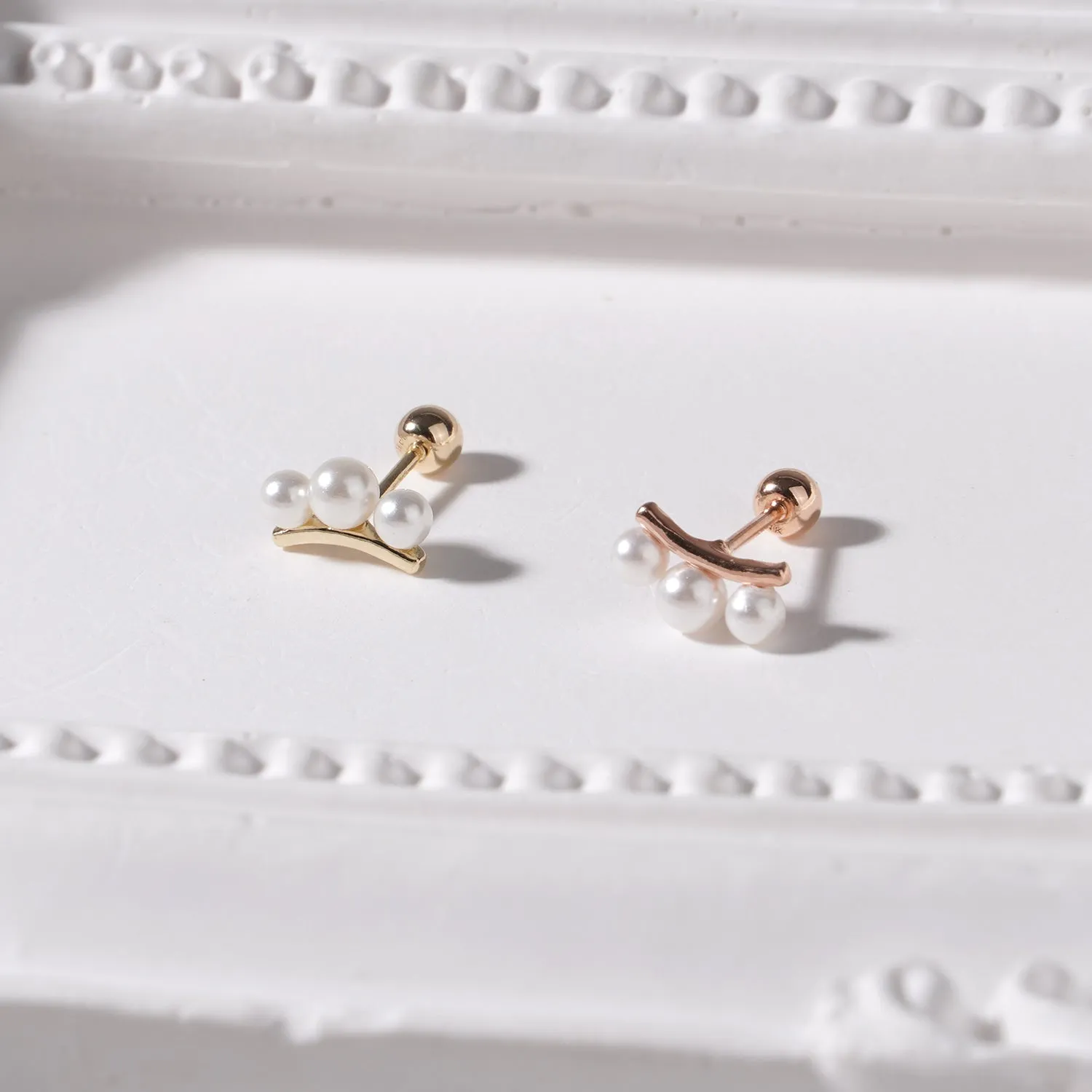 Pearl Tiara 14K Gold Stud (Single Stud)