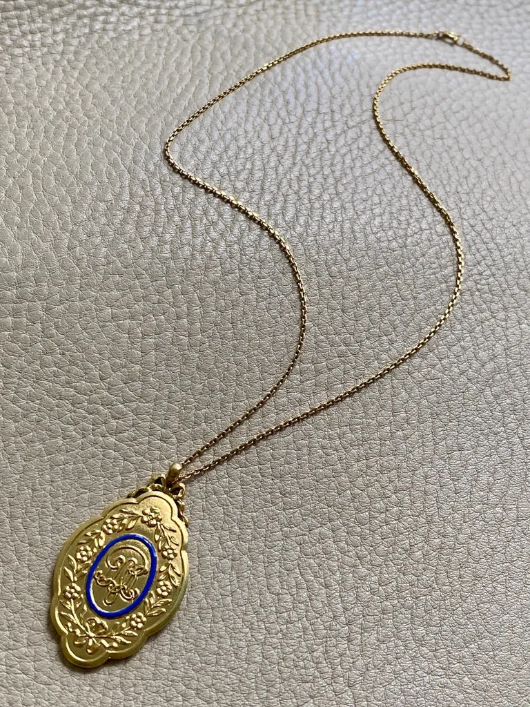 Phenomenal! 1928 Detailed Weighty 18k gold medallion pendant with blue enamel - by WA Bolin