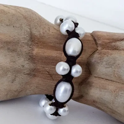 "Ausha" Freshwater Pearl Bracelet