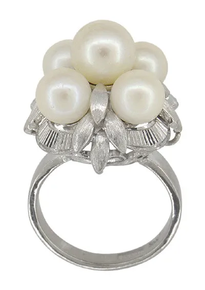Retro Moderne Flowers and Leaves Vintage Pearl Cluster Ring in 14 Karat White Gold
