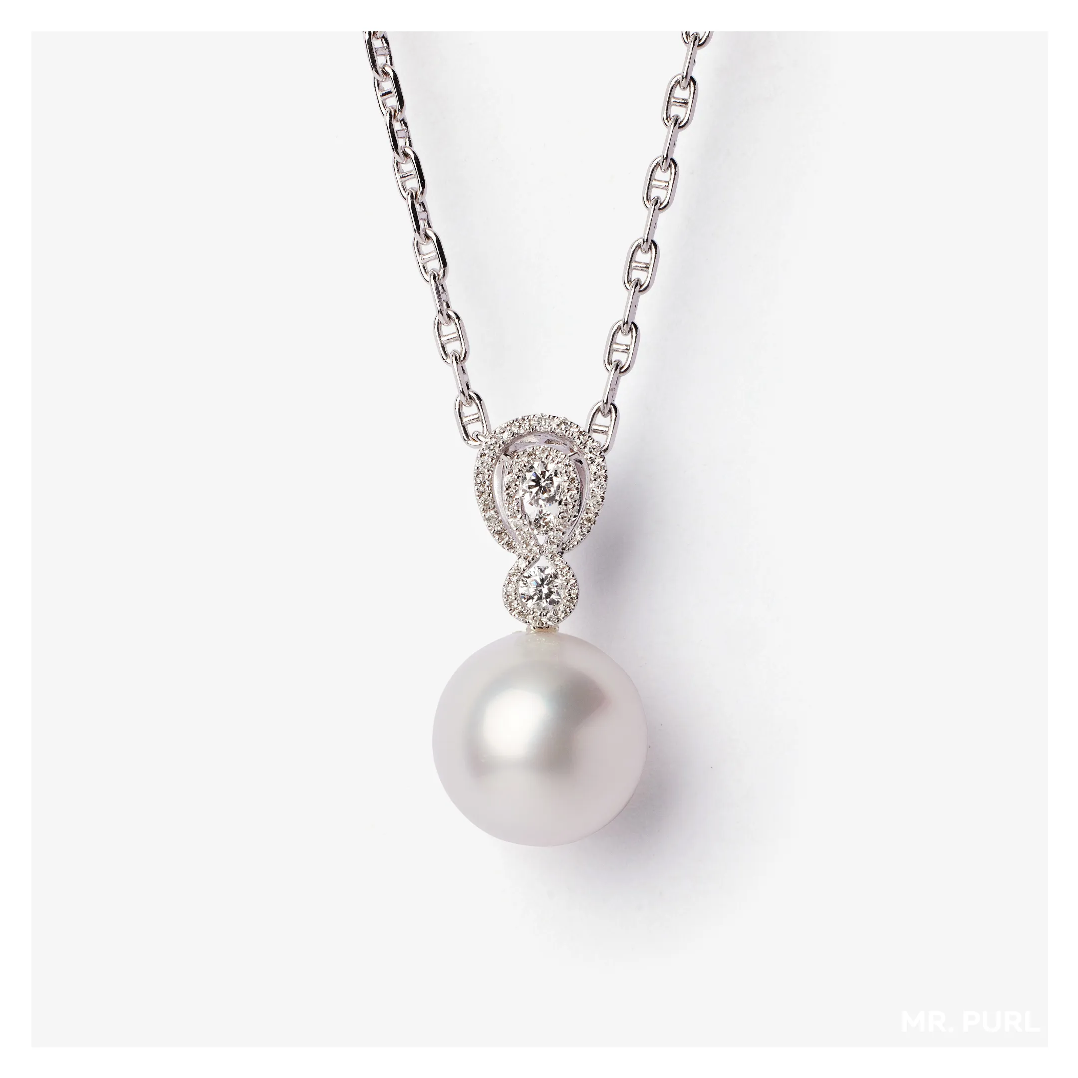 South Sea "Sonata" Pendant