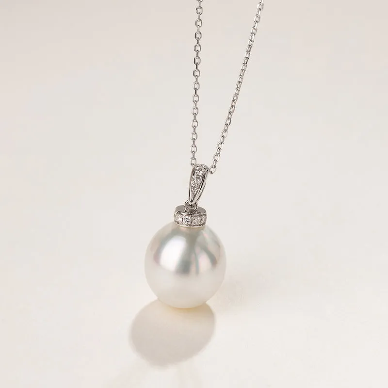 Teardrop South Sea Pearl 18k Gold Diamond Elegant Pendant Necklace