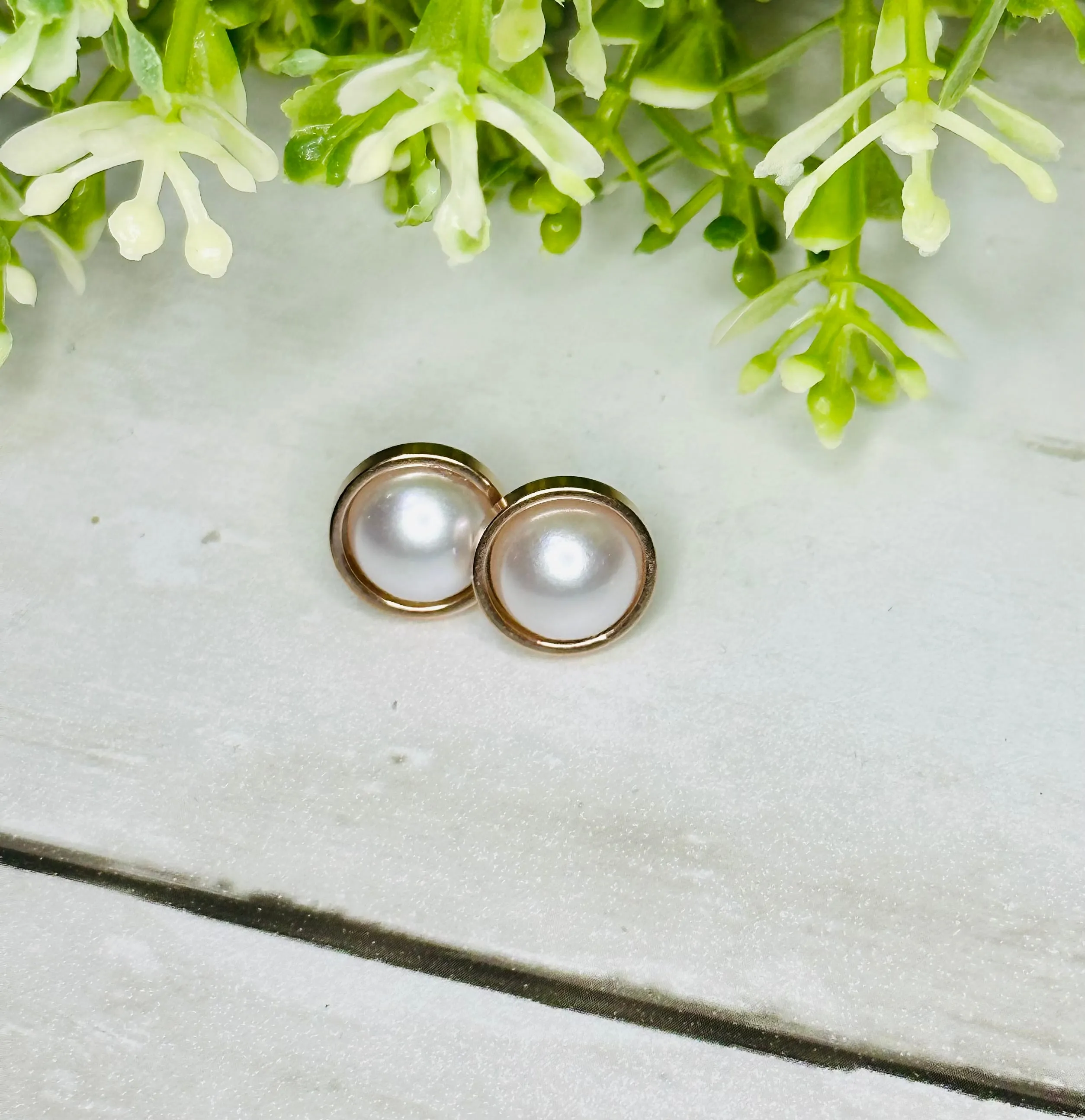 The Diana Pearl - 10mm Studs