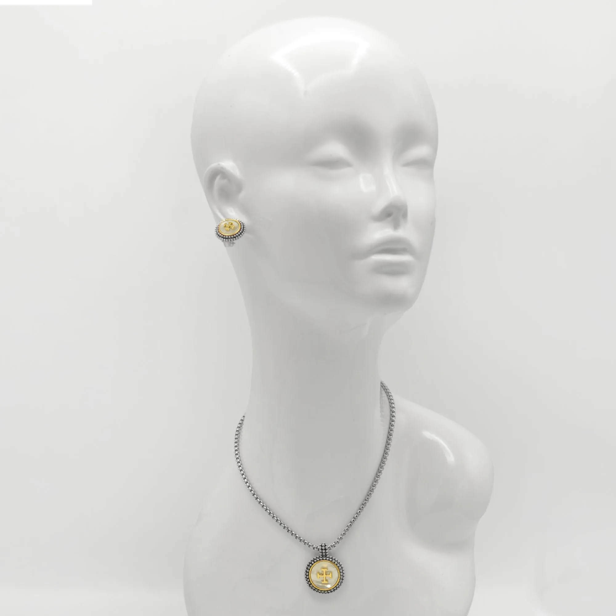 Two-Tone Mother of Pearl or Enamel Round Pendant Box Chain Necklace # 23168EH Explore More Colors ⚪ ⚫(EE9)