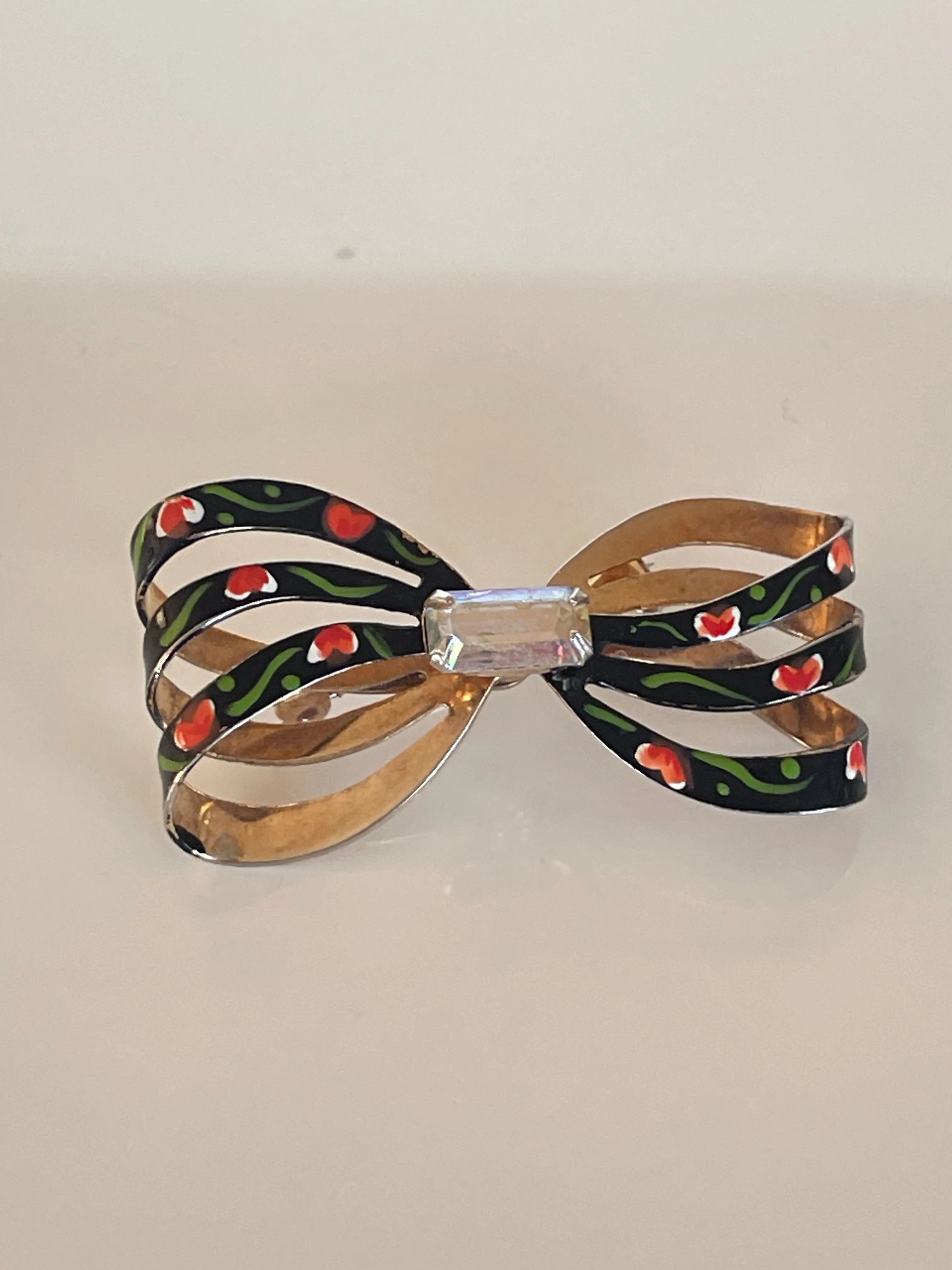 Very Vintage Bow brooch